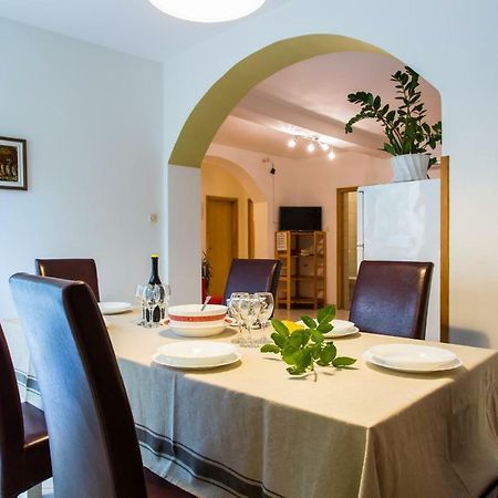 Apartments Luka 2 Baška Екстериор снимка