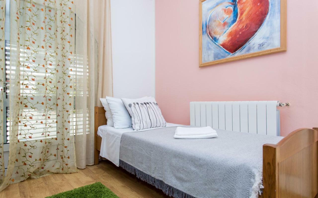 Apartments Luka 2 Baška Стая снимка