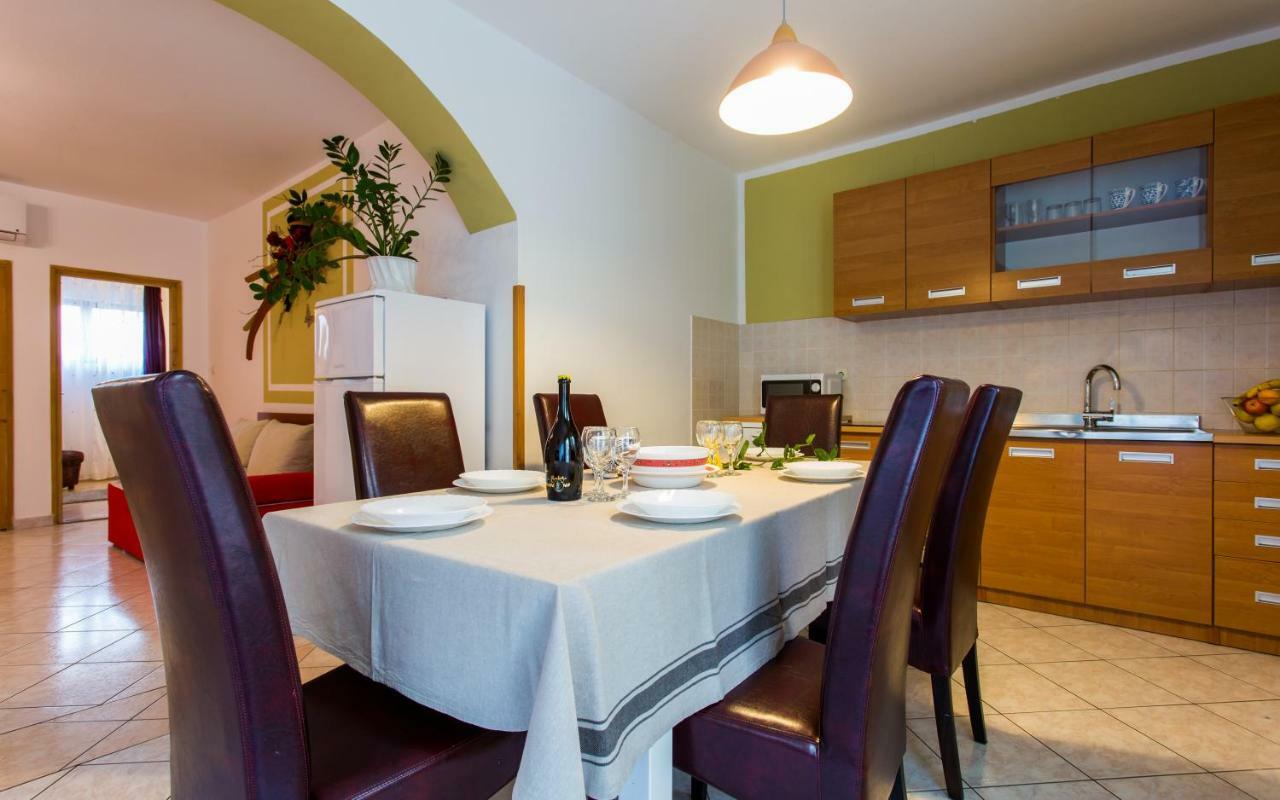 Apartments Luka 2 Baška Екстериор снимка